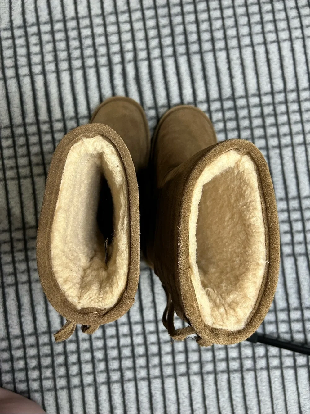 Women's BearPaw Phylly Boots 6)